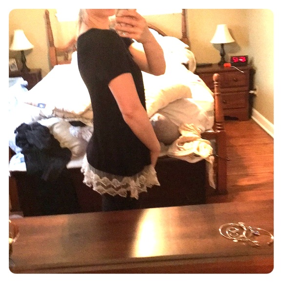 AB STUDIO Black/White T-Shirt with Lace M - Picture 2 of 7